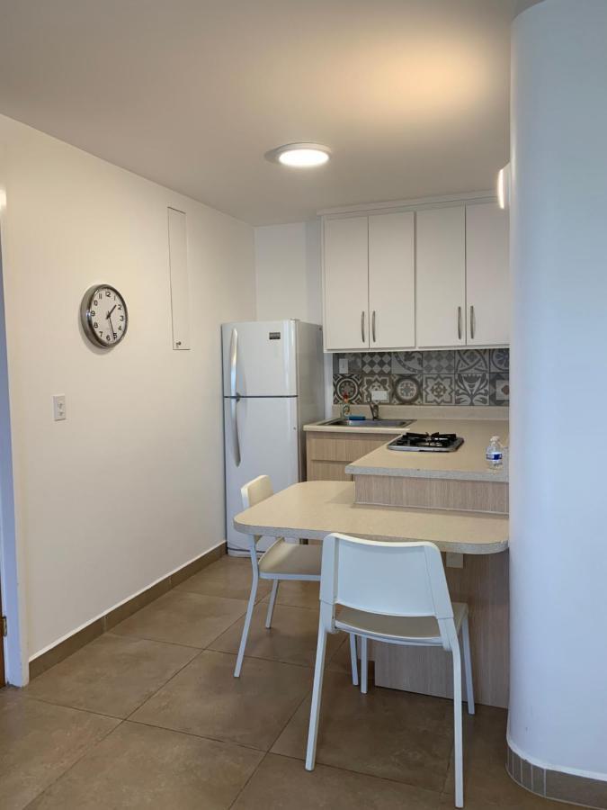 טיחואנה Dali Suites Hotel מראה חיצוני תמונה