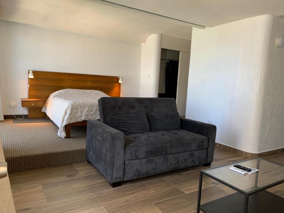 טיחואנה Dali Suites Hotel מראה חיצוני תמונה